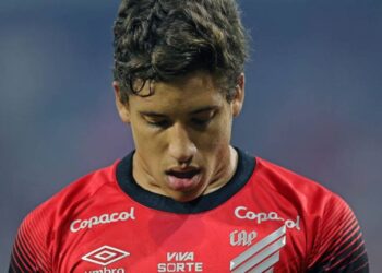 Athletico perde três joias para a seleção durante a Data Fifa Athletico perde três joias para a seleção durante a Data Fifa
