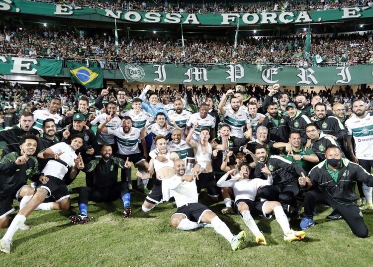 Clubes com mais acessos na Série B do Campeonato Brasileiro Clubes com mais acessos na Série B do Campeonato Brasileiro