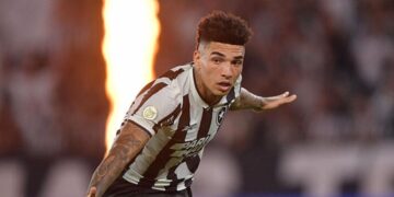 Igor Jesus na Premier League pode render milhões ao Coxa