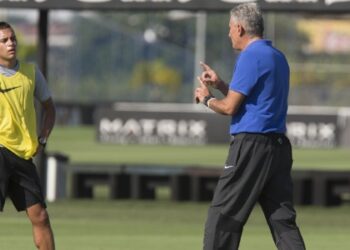 Como Corinthians misto pode ajudar Tite a driblar um de seus ‘fantasmas’ – 11/02/2016