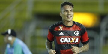 Guerrero confirma boa fase e iguala gols de 2015 em quatro jogos no Fla – 11/02/2016