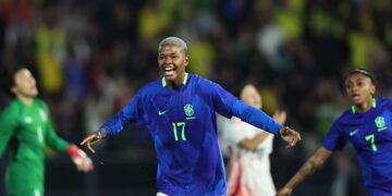 Jhonson decide e Brasil volta a derrotar Japão em amistoso