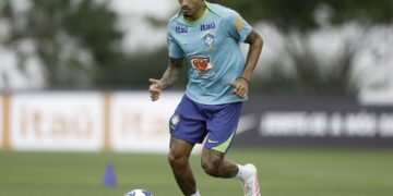 Ancelotti testa mudanças no ataque da seleção brasileira