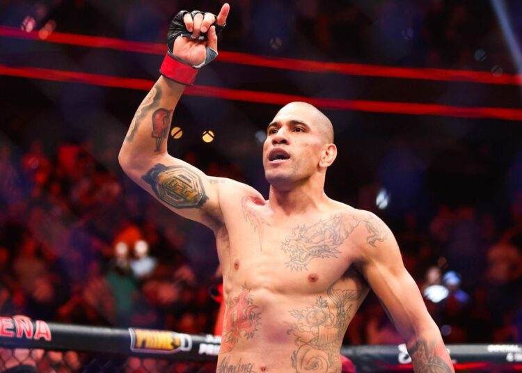 Alex Poatan Pereira de volta ao UFC: revanche contra Magomed Ankalaev?