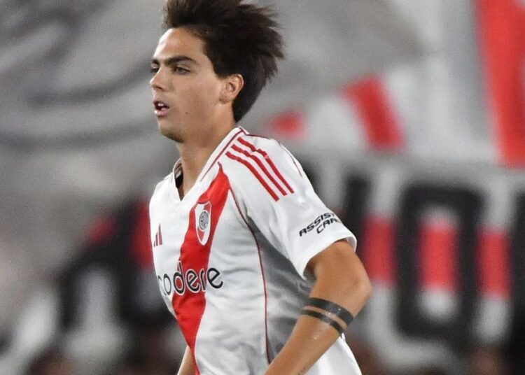 Ex-Athletico, Giorgio Constantini estreia na Copa do Mundo de Clubes em despedida do River Plate Ex-Athletico, Giorgio Constantini estreia na Copa do Mundo de Clubes em despedida do River Plate
