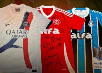 Camisas de PSG, Flamengo, Athletico e outros clubes vão a leilão em corrente por hospital