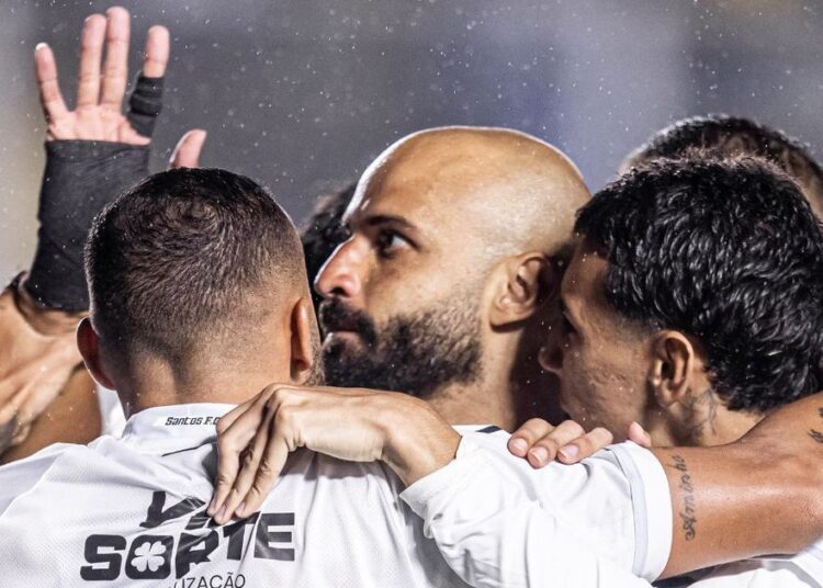 Athletico tem interesse em Thaciano, meia-atacante do Santos Athletico tem interesse em Thaciano, meia-atacante do Santos