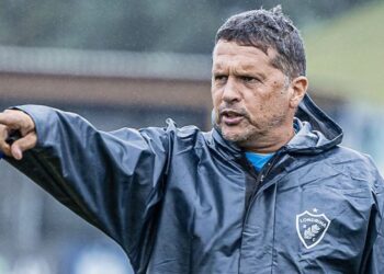Londrina perde técnico Claudinei Oliveira para o Paysandu Londrina perde técnico Claudinei Oliveira para o Paysandu