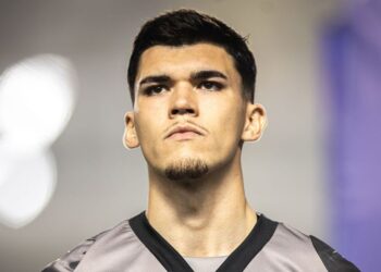 Goleiro Pedro Morisco mira acesso da Série B