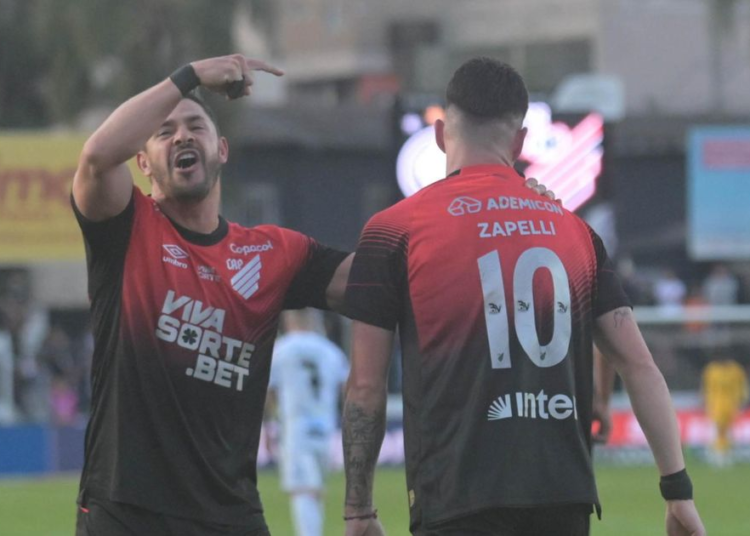 Zapelli dá assistência e Giuliano garante empate do Athletico
