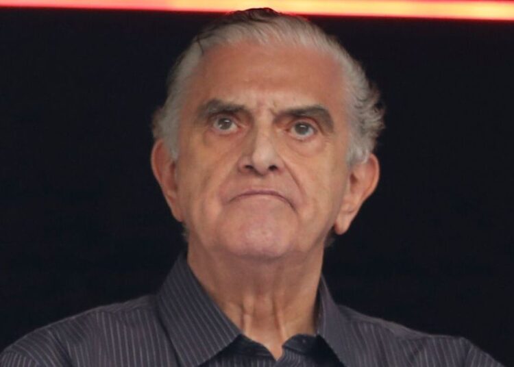 Em crise na Série B, Petraglia convoca reunião com cúpula do Athletico