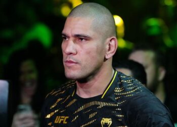 Por onde anda Alex Poatan? Por onde anda Alex Poatan?