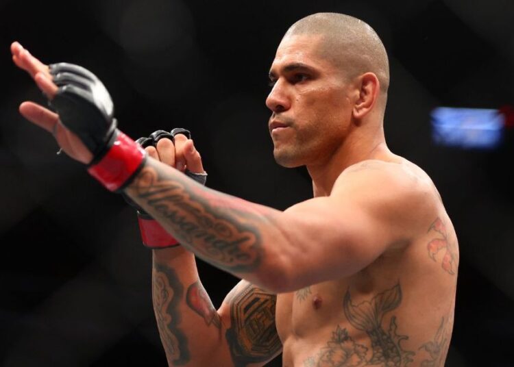 Poatan indica quando volta a lutar e ironiza Ankalaev Poatan indica quando volta a lutar e ironiza Ankalaev