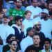 Camisa do Coritiba ganha destaque em torcida da Arábia Saudita: “Vamos, Coxa!”