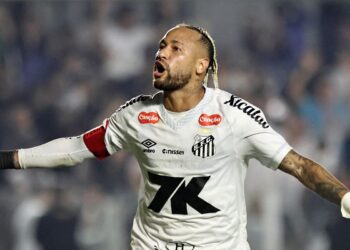 Neymar decide e Santos derrota Flamengo na Vila Belmiro