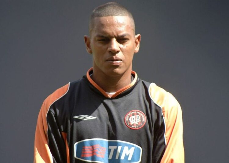 Flávio Pantera entrou na história do Athletico e tornou-se eterno Flávio Pantera entrou na história do Athletico e tornou-se eterno