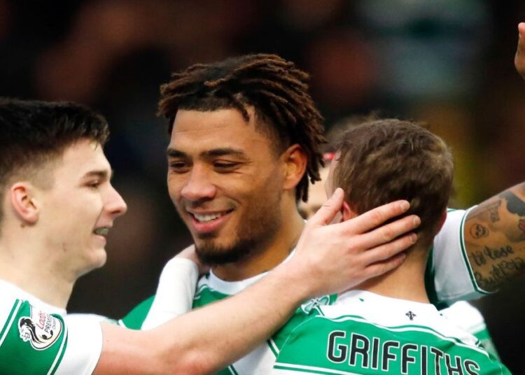 Kazim-Richards, ex-Coritiba e Corinthians, vira técnico de atacantes em gigante inglês