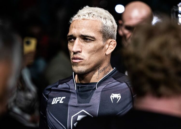 Charles do Bronx faz desabafo após derrota para Topuria no UFC 317