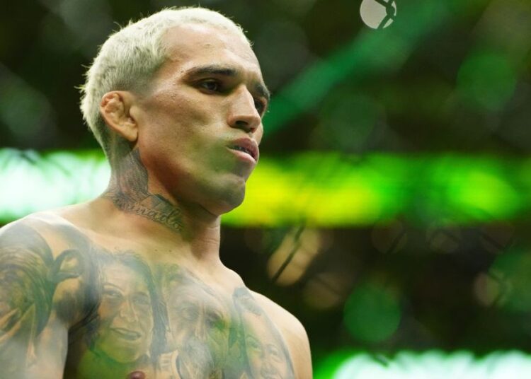 Charles do Bronx avalia erros e revela mudança para possível revanche com Topuria