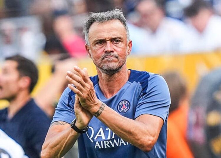 Ex-Coritiba, Ceará é convidado de honra para a final entre PSG e Chelsea no Mundial Ex-Coritiba, Ceará é convidado de honra para a final entre PSG e Chelsea no Mundial