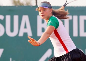 Flavia Cherobim se inspira em Bia Haddad e vai jogar Wimbledon sub-14