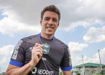 ex-goleiro Luan Polli vive apreensão após guerra entre Irã e Israel