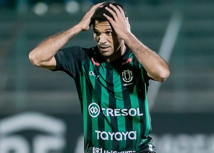 Maringá amplia pior sequência da temporada e se aproxima da ZR na Série C Maringá amplia pior sequência da temporada e se aproxima da ZR na Série C