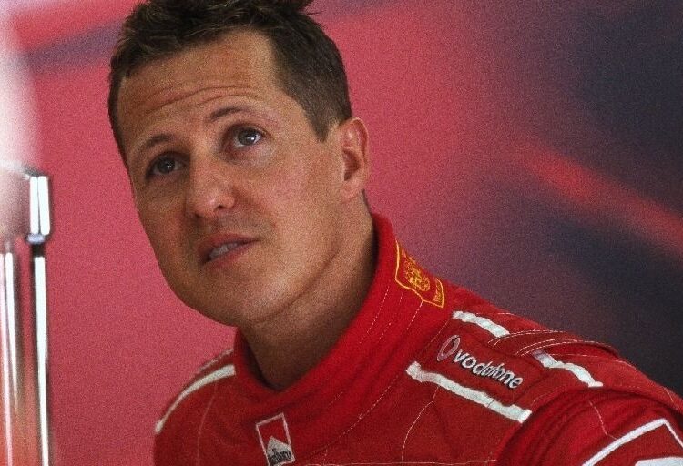 Ex-projetista revela ‘ponto fraco’ de Schumacher:”Bastante médio” Ex-projetista revela ‘ponto fraco’ de Schumacher:”Bastante médio”