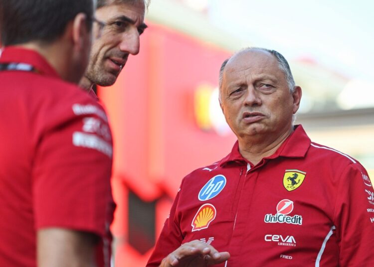 Chefe da Ferrari explica como rumores afetam as equipes de F1 Chefe da Ferrari explica como rumores afetam as equipes de F1