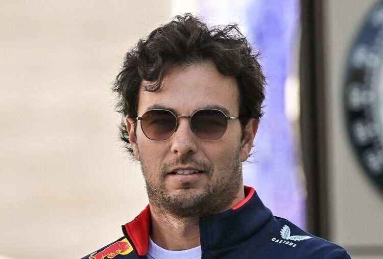 Chefe da Cadillac revela como Pérez roubou vaga de Drugovich Chefe da Cadillac revela como Pérez roubou vaga de Drugovich