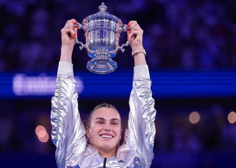 Sabalenka consola Anisimova: “Sei o quanto dói perder uma final”