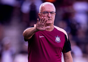 Panorama Esportivo: Destaques do Futebol Brasileiro e Mundial, e Outras Modalidades