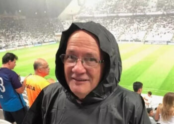 Panorama Esportivo: Destaques do Futebol Brasileiro e Cenário Internacional