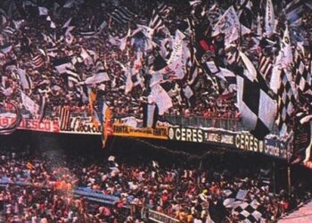 Corinthians Reavalia Homenagem à ‘Invasão de 1976’ em Meio a Cenário Esportivo Dinâmico
