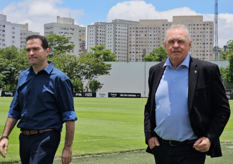 Destaques Esportivos: Corinthians Contesta Arbitragem Paulista e Panorama Global