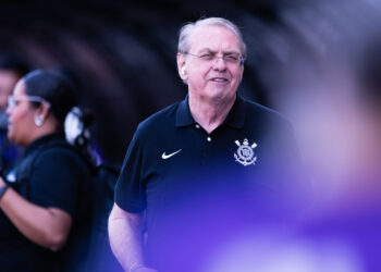 Corinthians Almeja Lucros Milionários em Decisões Femininas; Panorama Esportivo Brasileiro e Mundial