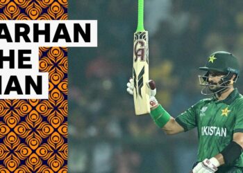 Farhan Brilha com Século Decisivo na Copa do Mundo T20, Impulsionando Paquistão
