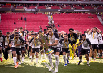 Panorama Esportivo Global: Destaques do Futebol Brasileiro e Internacional