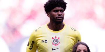 Mercado da Bola e Cenário Esportivo Global: Últimas Atualizações