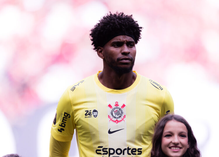 Mercado da Bola e Cenário Esportivo Global: Últimas Atualizações