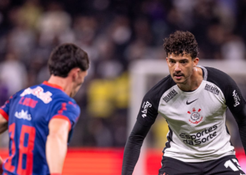 Brasileirão 2026: Corinthians Enfrenta RB Bragantino em Duelo Chave