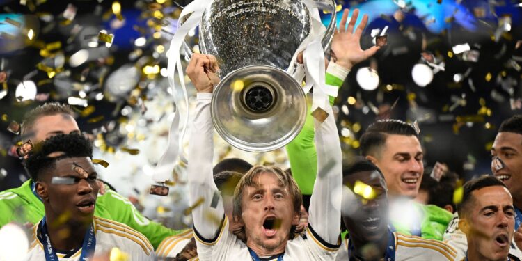 Modric Descarta Retorno ao Real Madrid e Reafirma Compromisso com o Milan