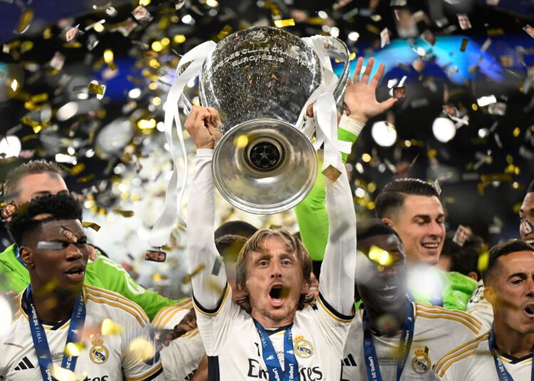 Modric Descarta Retorno ao Real Madrid e Reafirma Compromisso com o Milan