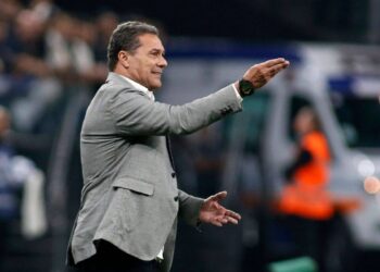 Vanderlei Luxemburgo Recebe Alta Hospitalar em Palmas Após Mal-Estar