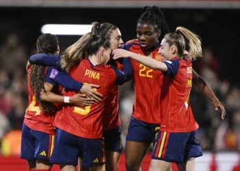 Seleção Espanhola Feminina Adia Viagem à Turquia por Conflito no Oriente Médio