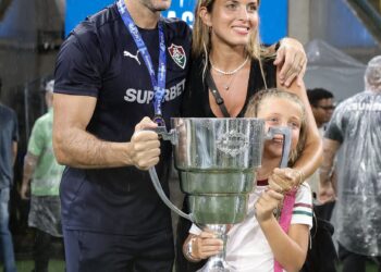 Luis Zubeldía: A Dedicação Intensa e o Estilo Discreto no Fluminense