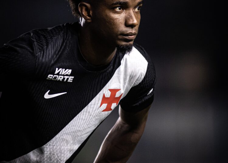 Thiago Mendes Emerge como Nova Liderança no Vasco em Momento Crucial Thiago Mendes Emerge como Nova Liderança no Vasco em Momento Crucial
