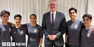 Atletas Iranianos Obtêm Vistos Australianos Após Protesto Controversa Durante Hino