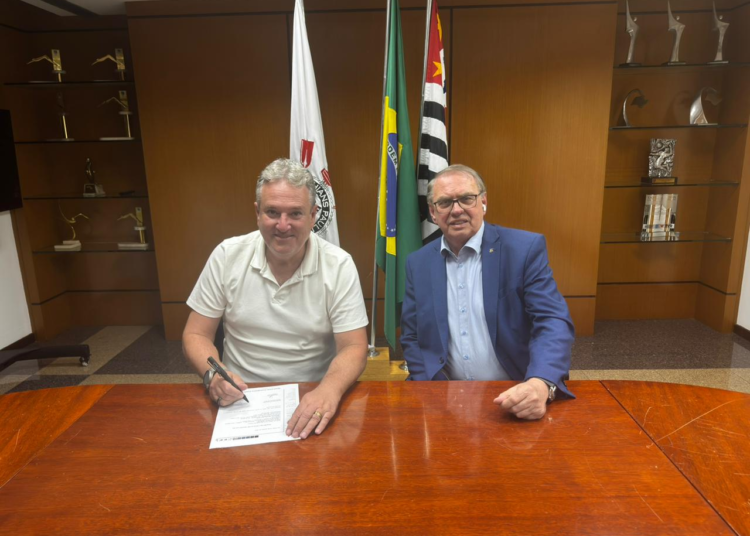 Corinthians Reestrutura Base: Quase 30 Saídas e Novos Talentos Chegam em 2026