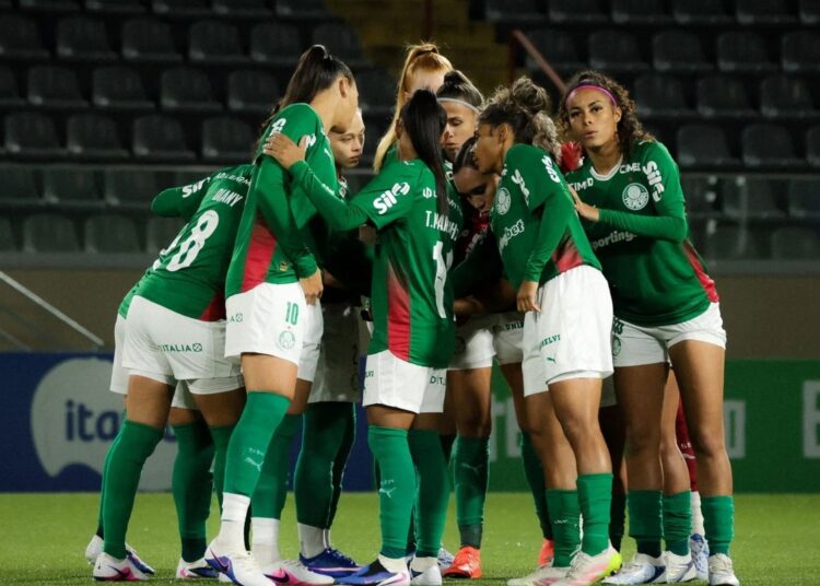 Brasileirão Feminino A1: Palmeiras Vence Botafogo e Reduz Distância Para a Liderança